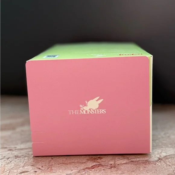 NEW Popmart 100% AUTHENTIC Excited Macaron Labubu GREEN GRAPE - Picture 7 of 7